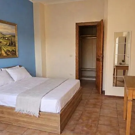 Naxos 2 Apartamento